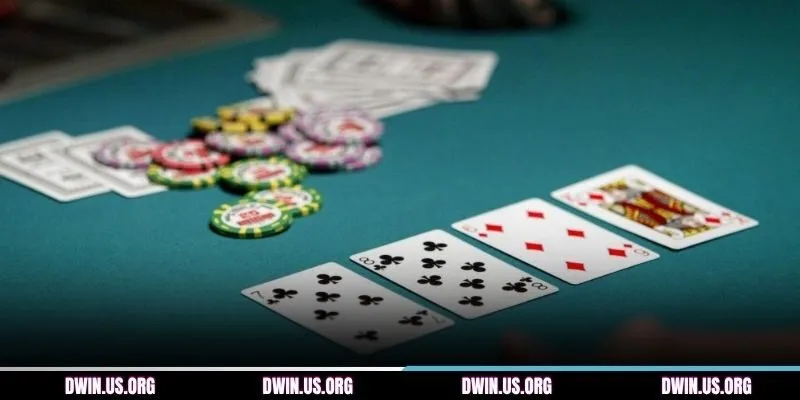 Bật mí mẹo chơi Poker thắng lớn tại DWIN