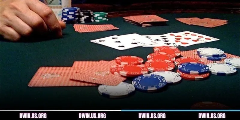 Giới thiệu sức hút từ game Ba Cây DWIN